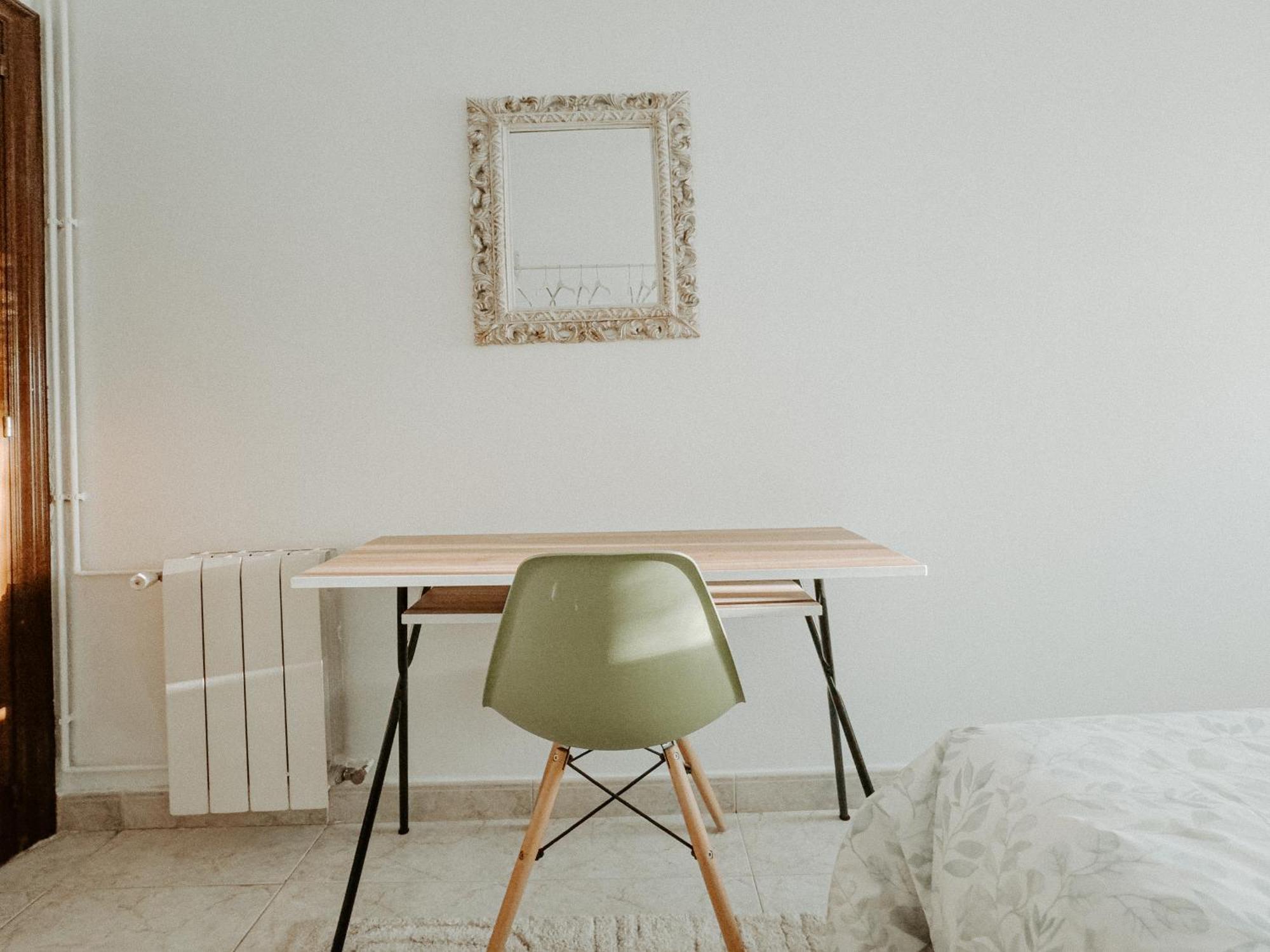 Charming Rooms In Shared Apartment Near Camp Nou Barcelona Habitación foto