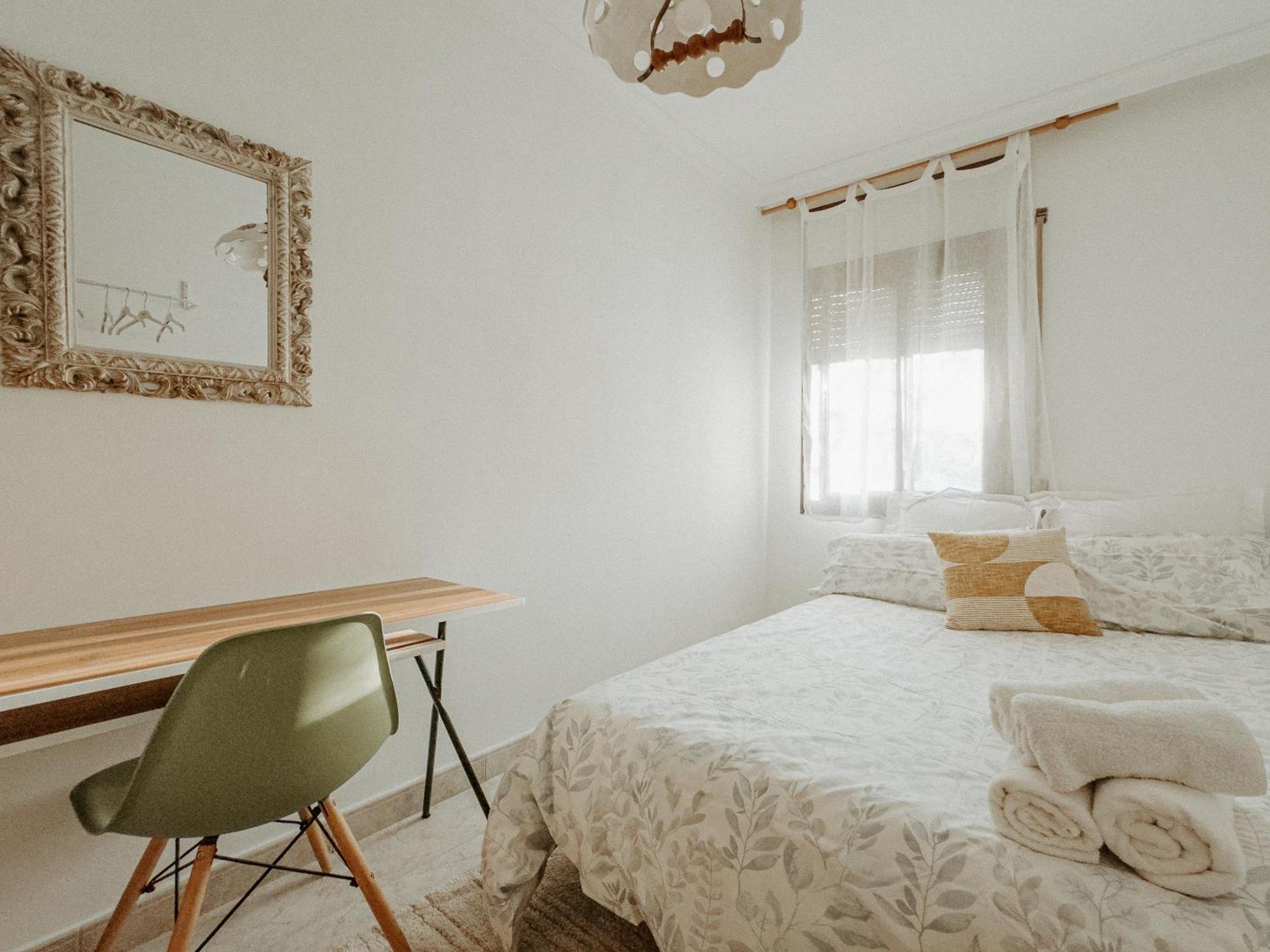 Charming Rooms In Shared Apartment Near Camp Nou Barcelona Habitación foto